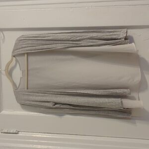 Anthropologie Grey And white SheerTop Flowy jersey wrap top-small